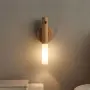 Безжична LED стенна лампа с магнитно закрепване, USB-C зареждане, 3 степени на яркост и топла светли, снимка 1