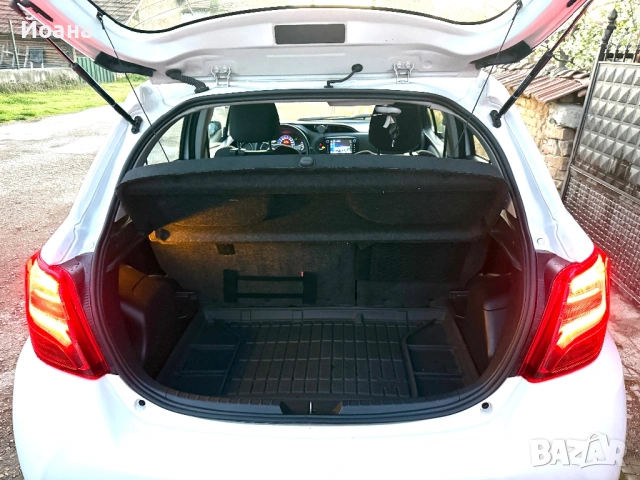 Toyota Yaris 1.5 Hybrid, автоматик, 150  000  км, сменена хибридна батерия, EURO 6, снимка 16 - Автомобили и джипове - 54241407