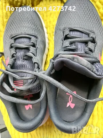 Маратонки Under Armour, снимка 4 - Детски маратонки - 55405912