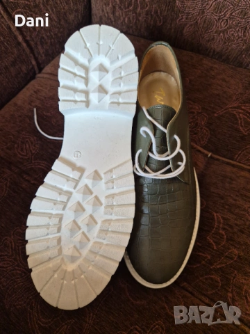 Дамски кецове естествена кожа номер 41, снимка 2 - Маратонки - 54184564