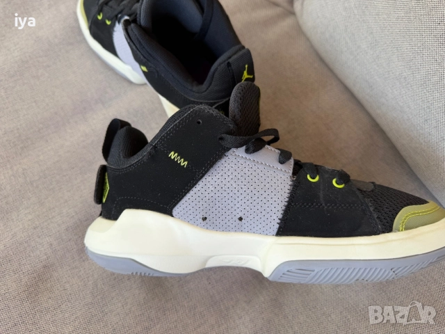 Nike Jordan One Take5 маратонки за баскетбол р-р 40, снимка 3 - Детски маратонки - 55008924
