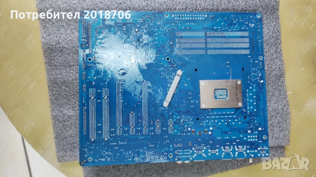 Gigabyte GA-EX58-UD3R, снимка 3 - Дънни платки - 54296349
