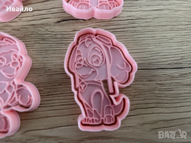 🐾 Комплект формички за сладки "Пес Патрул" (PAW Patrol) – 6 броя, снимка 5 - Форми - 54224818