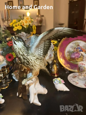 Karl Ens Соколи Volkstedt Германия голяма порцеланова фигура 35 см, снимка 2 - Антикварни и старинни предмети - 54026004