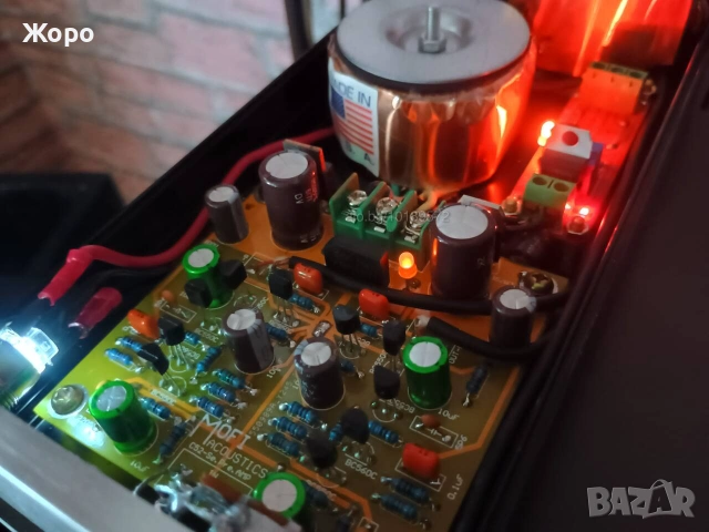 ⏯️Клип. MOFI - Class A solid state discrete transistored preamplifier, снимка 3 - Ресийвъри, усилватели, смесителни пултове - 55187107