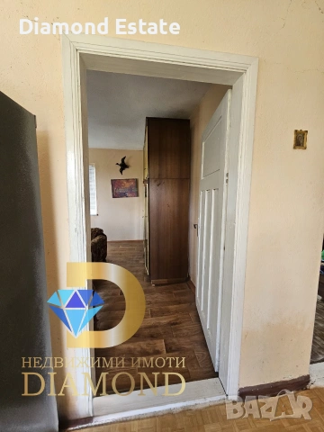Едноетажна къща в село Горно Ботево, обл. Стара Загора, снимка 14 - Къщи - 55281279