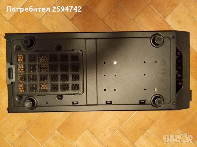 Кутия Cooler Master N200 micro ATX, снимка 7 - Захранвания и кутии - 55494097