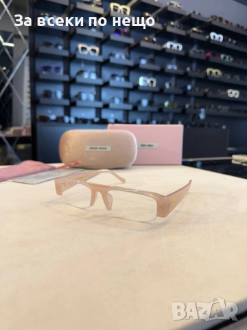 Miu Miu Слънчеви Очила С UV Защита С Подарък🎁Калъф И Кутия Миу Миу-Различни Цветове Код SK1723, снимка 3 - Слънчеви и диоптрични очила - 54898543