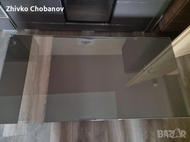 Холни секции за 2 стени гланц/дърво/стъкло + холна маса, снимка 7 - Секции и витрини - 54572006