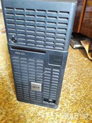Работната станция Acer Altos G530