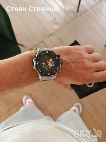 Часовник Guess GW0324G1