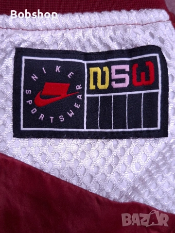 Дамско долнище Nike Sportswear NSV Woven Track Pants, снимка 10 - Спортни екипи - 53992371