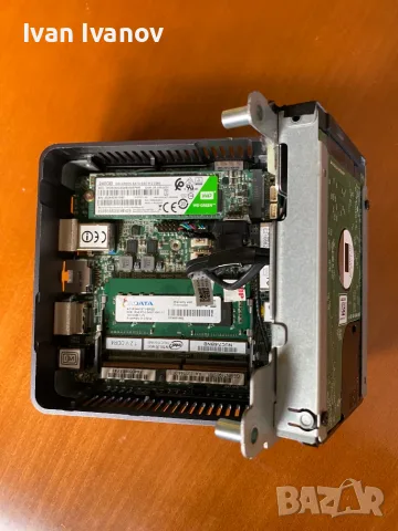 Мини компютър Intel NUC 7i5BNH (i5 / 1x8GB DDR4 / 240GB SSD + 500GB HDD, снимка 3 - За дома - 55580401