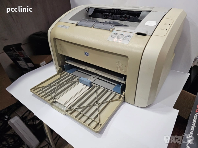 Hp LaserJet 1020 лазерен принтер за офис/дом с 6 месеца гаранция, laser printer, снимка 3 - Принтери, копири, скенери - 42073413