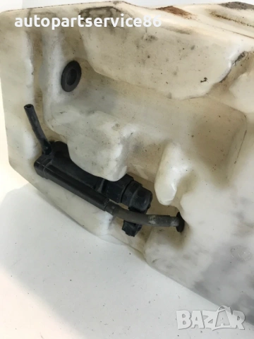 Резервоар за миене на предното стъкло с помпа за Mercedes Atego (1998-2005) A9738690220 , снимка 3 - Части - 54157782