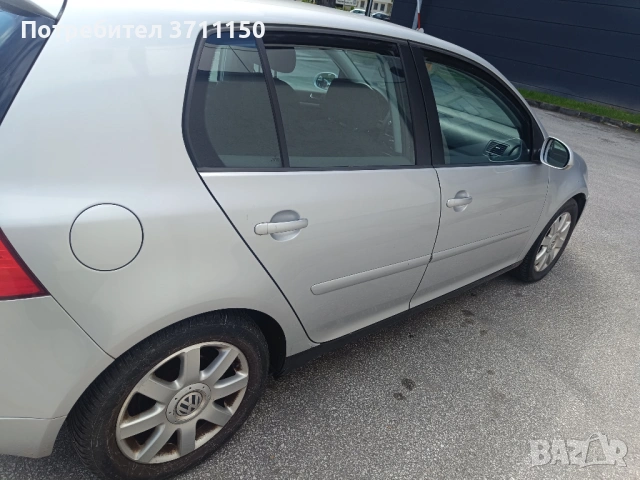 Продавам автомобил VW Golf5, снимка 3 - Автомобили и джипове - 54837465