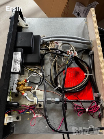 Хладилник Dometic RM5380 (Свален от чисто нов Кемпер) , снимка 16 - Хладилни чанти - 54614779