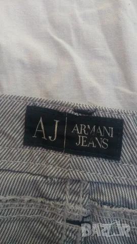 ARMANI JEANS дамски къси панталони размер 29., снимка 2 - Панталони - 55510929