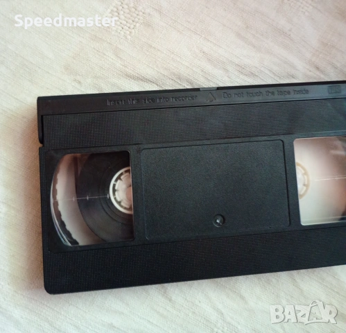 VHS Акция в малко Токио, снимка 2 - Други жанрове - 54661683