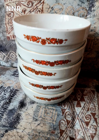 Порцеланови купи - 5 бр.