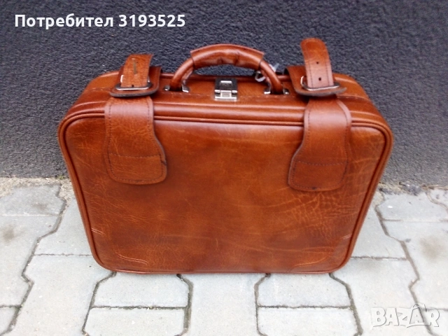 Пътнически кожен куфар, снимка 2 - Куфари - 52750522
