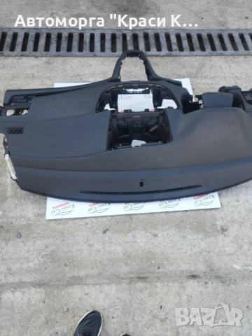 арматурно табло с двата аербека за Хонда ЦРВ Honda cr-v 4 2017г, снимка 2 - Части - 53984886