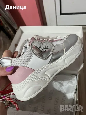 Оригинални кецове Guess