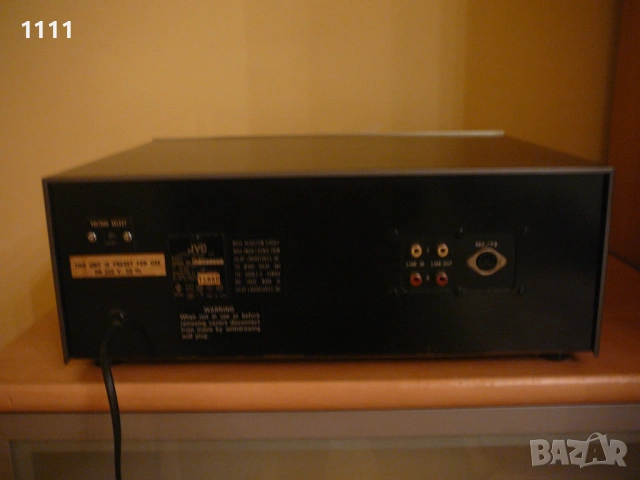 JVC KD-35E, снимка 8 - Ресийвъри, усилватели, смесителни пултове - 54489355