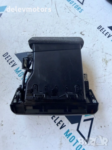 j8a2-018b09-ad решетка въздуховод за парно дясна от Land Rover Range Rover Velar (L560) 3.0 D , снимка 5 - Части - 55036613