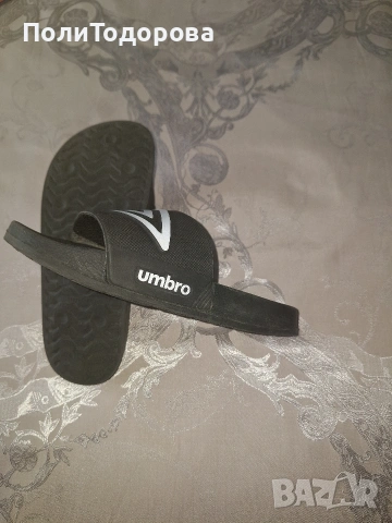 чехли за момче UMBRO , снимка 2 - Детски сандали и чехли - 55253144