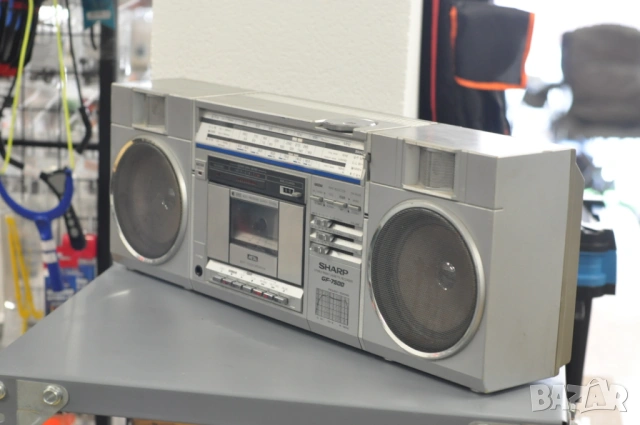 Радиокасетофон Sharp GF-7500H, снимка 7 - Радиокасетофони, транзистори - 53993599