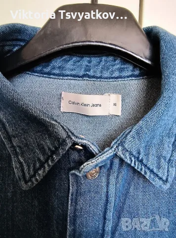 Calvin Klein дамски дрехи – дънки и риза | XS–S | Отлично състояние, снимка 3 - Дънки - 55703922