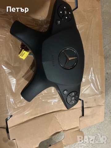 Продавам чисто нов airbag за Мерцедес Ц класа w204
