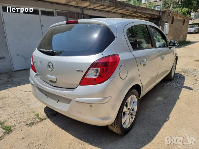 Opel Corsa 1.3 CDTI /Фейс/Нови гуми 16 На части, снимка 5 - Автомобили и джипове - 55104953