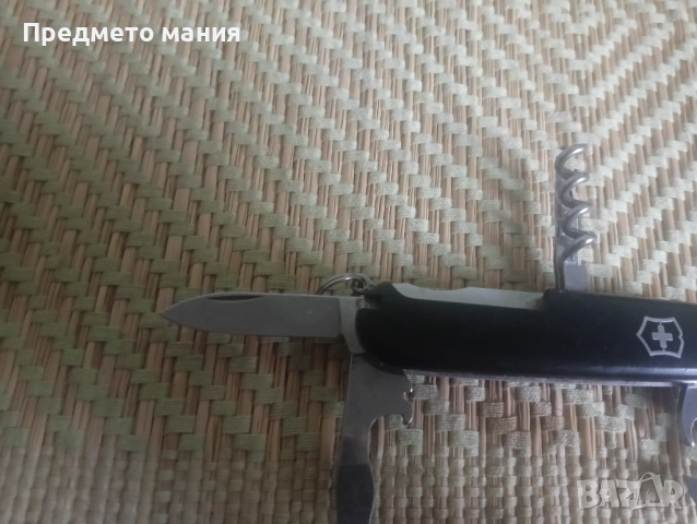 Оригинален швейцарски нож, ножче ножка Victorinox  викторинокс , снимка 7 - Ножове - 54183965