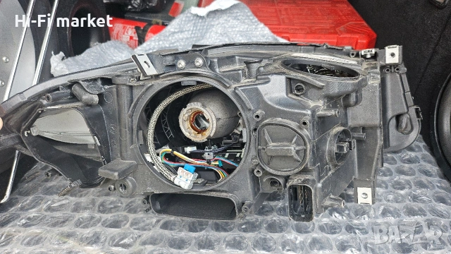 Ляв фар за BMW F10, снимка 4 - Части - 54649337