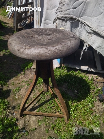 Въртящо столче