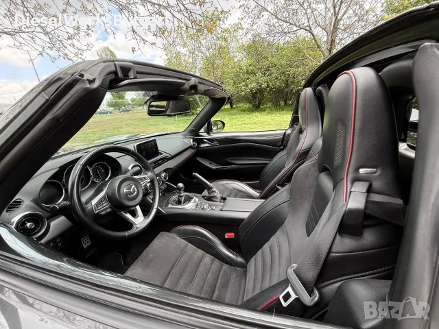Mazda Mx-5 ND-RF - автомобил за ценители на бързите скорости и естетиката, снимка 10 - Автомобили и джипове - 55687873