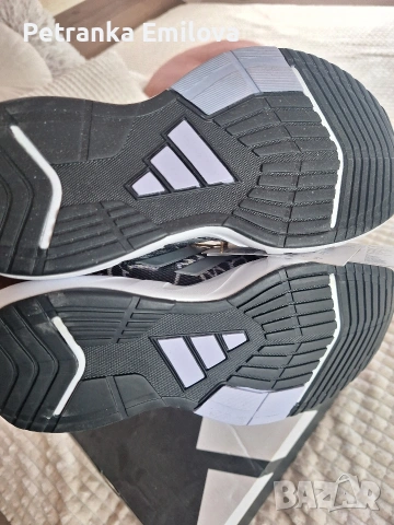 Дамски маратонки нови на Adidas , снимка 7 - Маратонки - 54444760