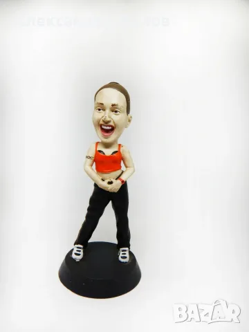 Спайс Гърлс Мел Си Melanie C Spice Girls Фигурка 1997 Sporty, снимка 7 - Колекции - 55463433