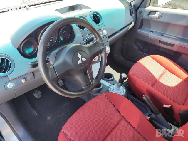 МИТСУБИШИ КОЛТ 1.3-16V  95 k.c, снимка 9 - Автомобили и джипове - 55072884