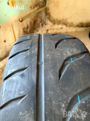 Гуми сликове Toyo R888 R 235/35/19, снимка 5 - Гуми и джанти - 55414174