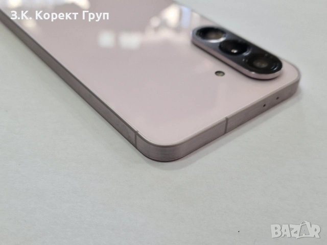 Tелефон Samsung A56 5G 128GB, снимка 3 - Samsung - 54424681