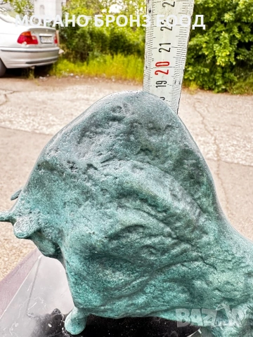 Масивна бронзова скулптура "Бик" Пикасо (Picasso) със зелена патина върху мрамор, 3.3 кг, снимка 3 - Антикварни и старинни предмети - 54608094