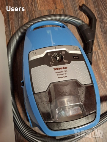 Прахосмукачка Miele Blizzard CX1 Parquet PowerLine - SKCF3, снимка 2 - Прахосмукачки - 54891872