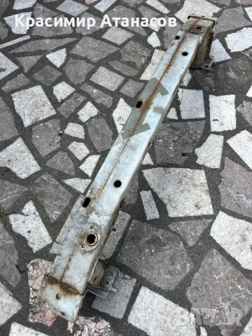 Основа града предна броня за Тойота версо. 2009-2018г