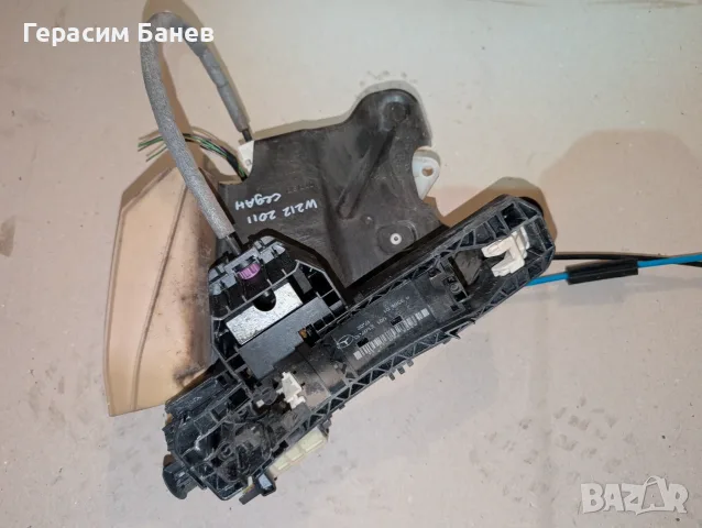 А2047502134 брава задна врата лява/дясна OEM MERCEDES W212 E 350 CDI 4MATIC OM642 2011, снимка 3 - Части - 55602435
