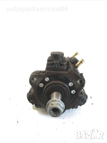 Горивна помпа за Chevrolet Nubira / Chevrolet Antara 2.0 VCDi (2008) 96440341 / 0445010142