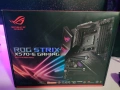 AMD Ryzen 7 5800X3D + Asus ROG Strix X570-E, снимка 1