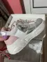 Оригинални кецове Guess, снимка 1